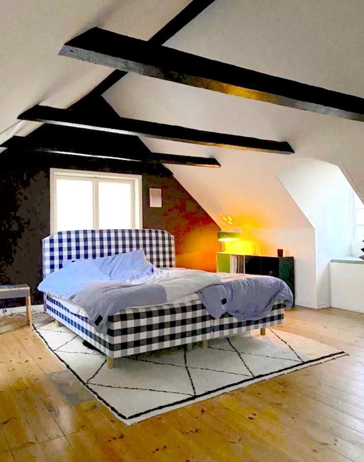 Beautiful Duplex Flat By Rosenborg Castle Lägenhet Köpenhamn Exteriör bild
